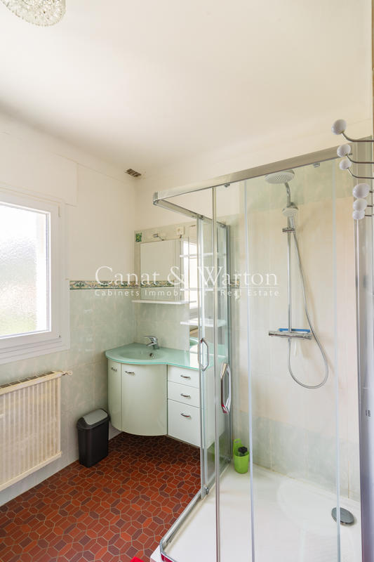 Villa - 181 m² - 7 pièces