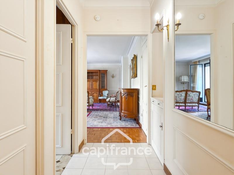 Appartement - 91 m² - 4 pièces