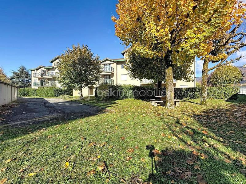 Appartement - 76 m² - 4 pièces