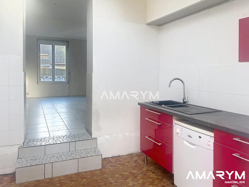 Maison - 96 m² - 4 pièces