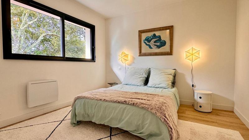 Villa - 137 m² - 5 pièces