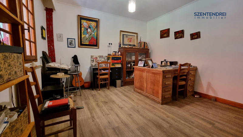 Maison - 180 m² - 7 pièces