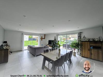 Maison - 123 m² - 5 pièces