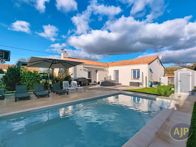 Maison - 122 m² - 6 pièces