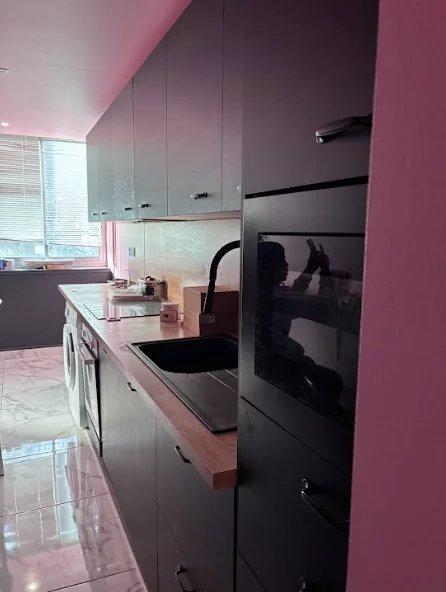 Appartement - 79 m² - 5 pièces