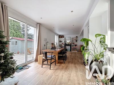 Maison - 123 m² - 5 pièces