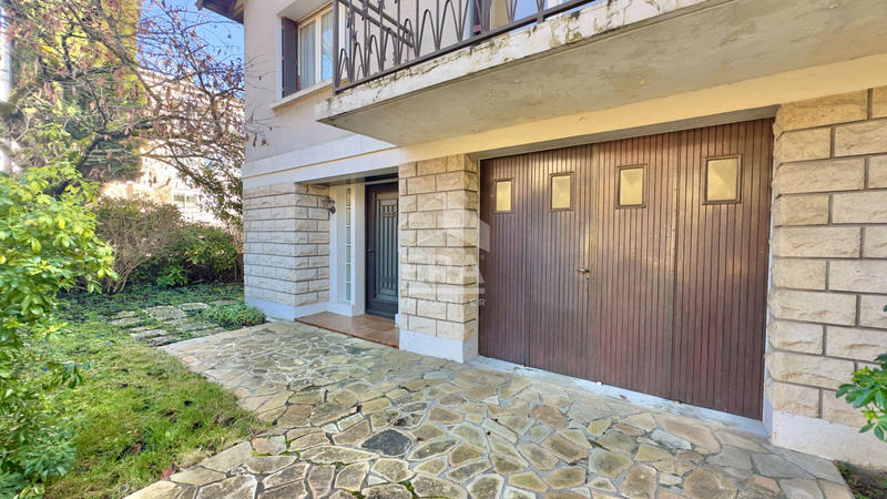 Maison - 122 m² - 7 pièces