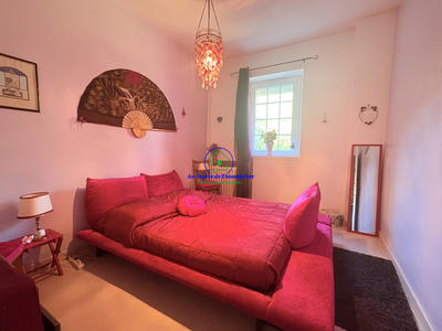 Maison - 273 m² - 8 pièces