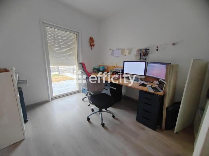 Maison - 198 m² - 6 pièces