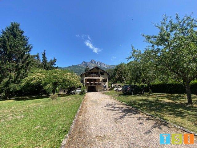 Maison - 108 m² - 6 pièces