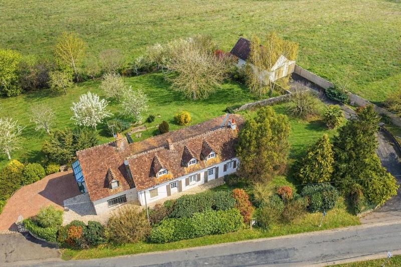 Maison - 205 m² - 8 pièces