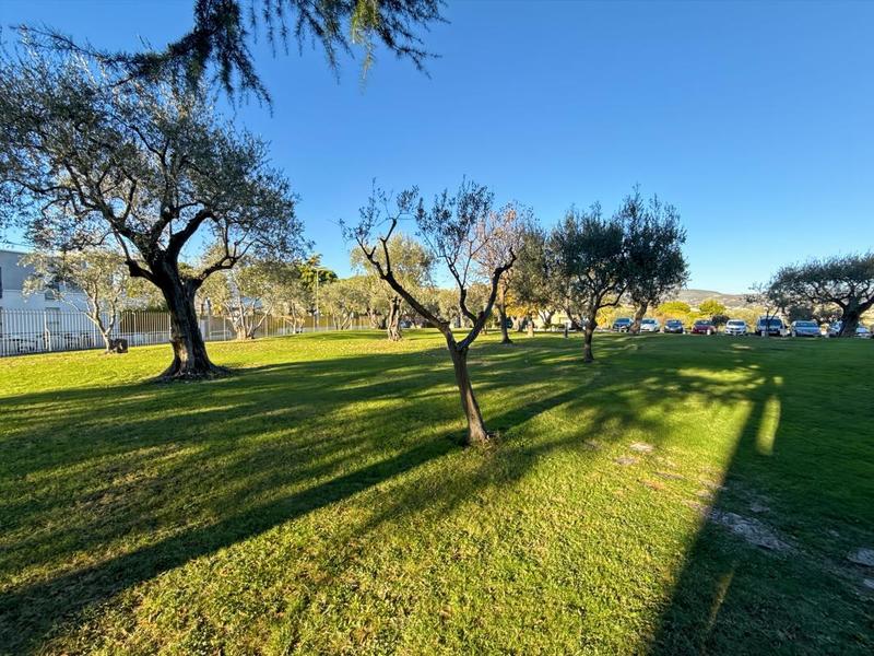 Appartement - 81 m² - 3 pièces