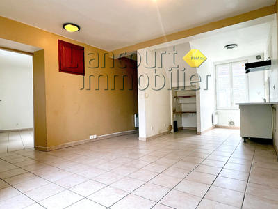 Maison - 62 m² - 5 pièces