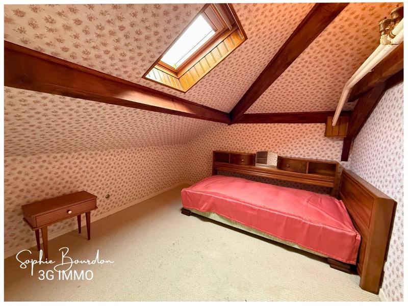 Maison - 159 m² - 6 pièces