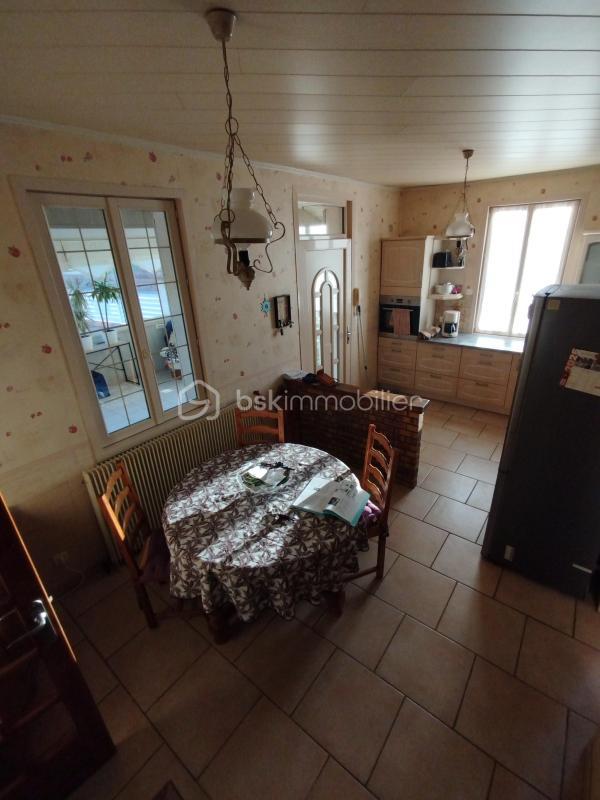 Maison traditionnelle - 127 m² - 6 pièces