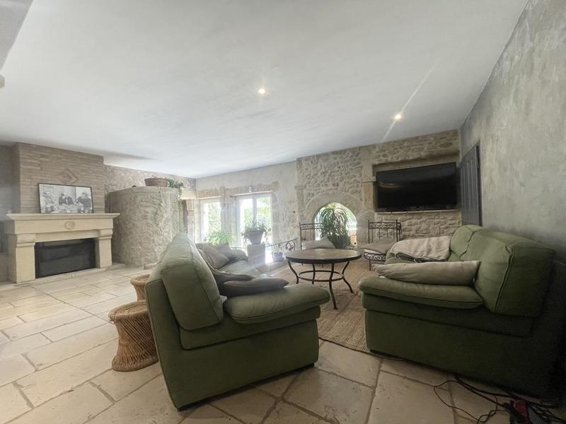 Maison - 171 m² - 8 pièces