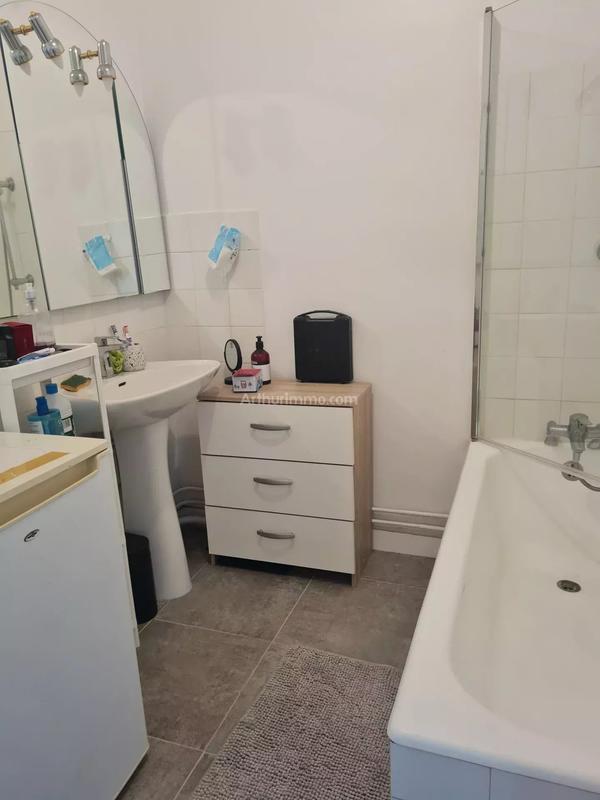 Appartement - 57 m² - 3 pièces