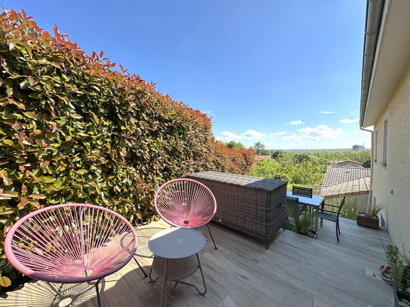 Maison - 100 m² - 6 pièces