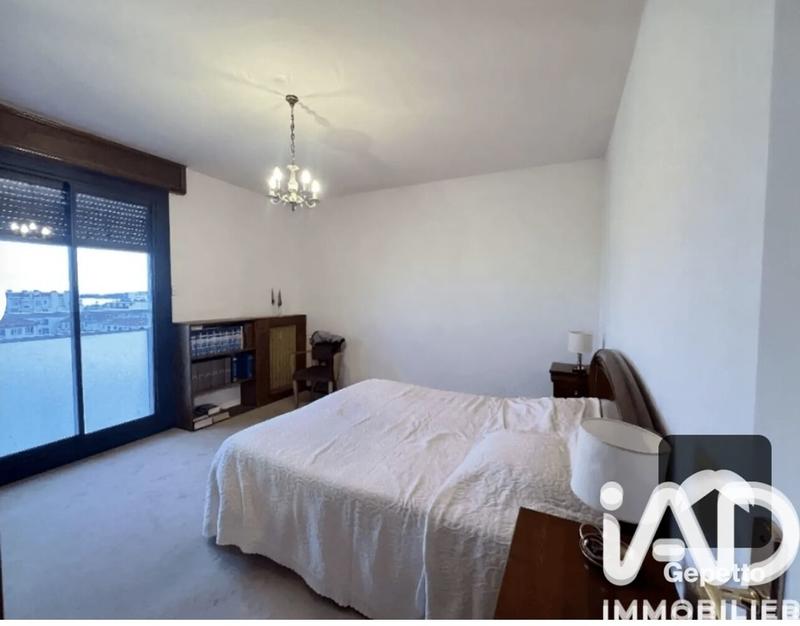 Appartement - 127 m² - 6 pièces