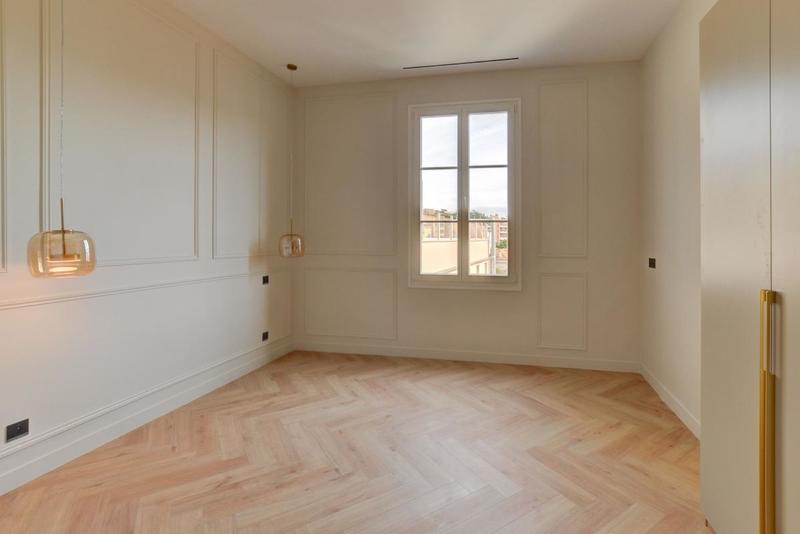 Appartement bourgeois - 110 m² - 4 pièces
