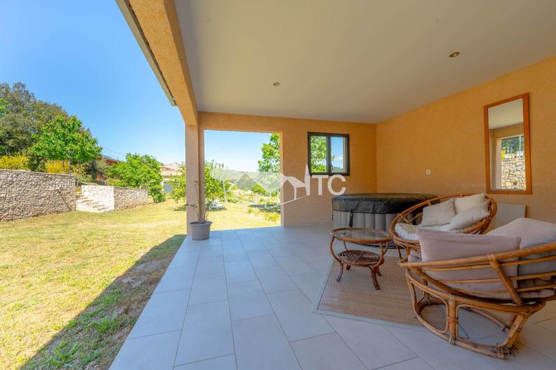 Villa - 132 m² - 5 pièces