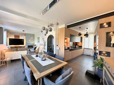 Maison - 110 m² - 6 pièces