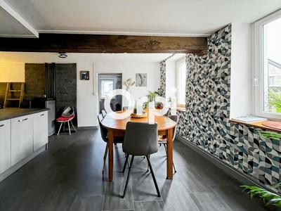 Maison de ville - 102 m² - 3 pièces