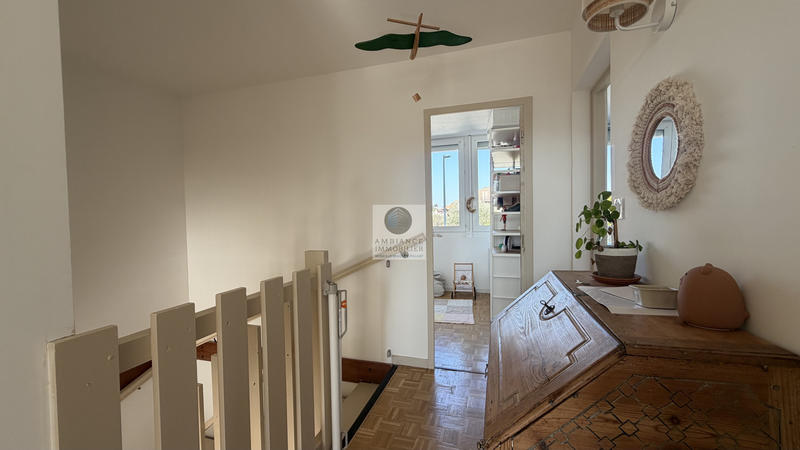 Maison - 111 m² - 6 pièces