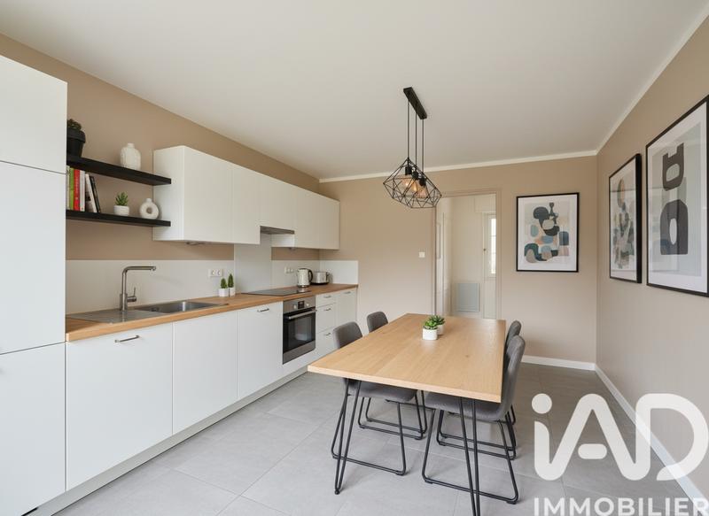 Maison - 175 m² - 8 pièces