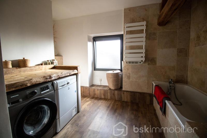 Maison - 92 m² - 3 pièces