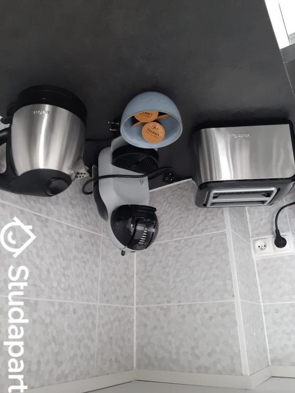 Chambre - 9 m² - 1 pièce