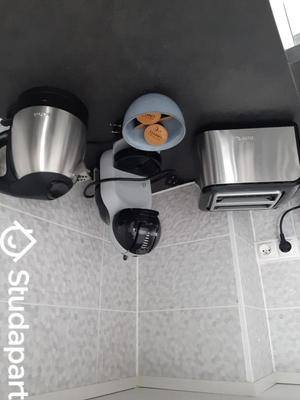 Chambre - 9 m² - 1 pièce