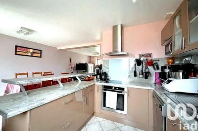 Maison - 111 m² - 5 pièces