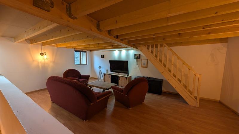Maison - 95 m² - 5 pièces