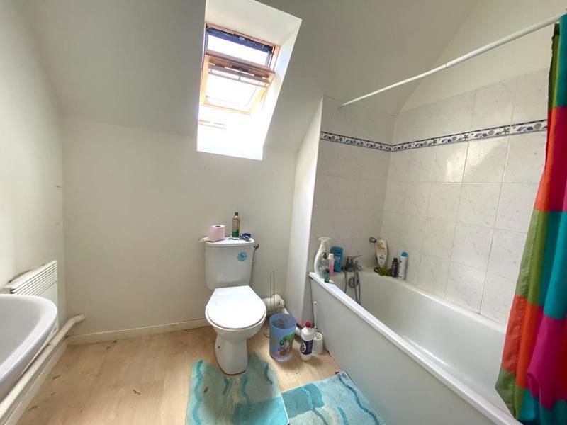 Maison - 94 m² - 5 pièces