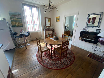 Appartement - 70 m² - 3 pièces