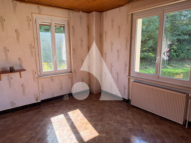 Maison - 102 m² - 6 pièces