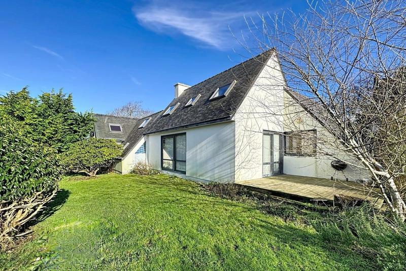 Maison - 163 m² - 8 pièces