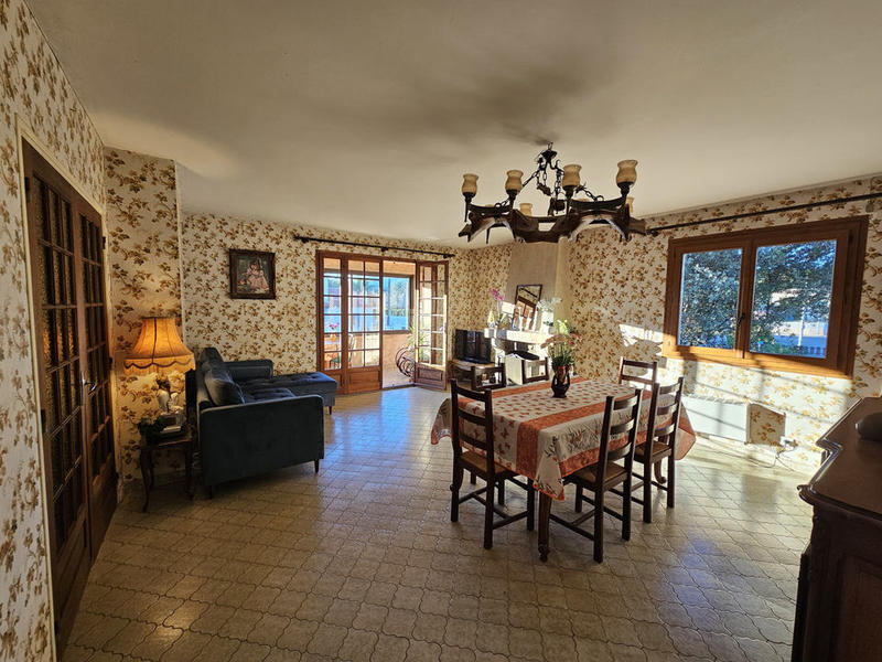 Maison - 124 m² - 6 pièces