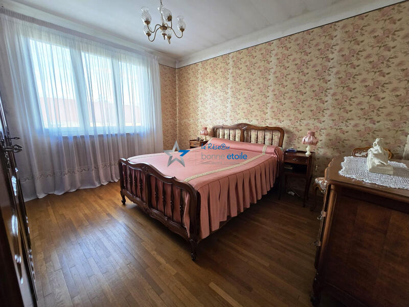 Maison - 92 m² - 4 pièces