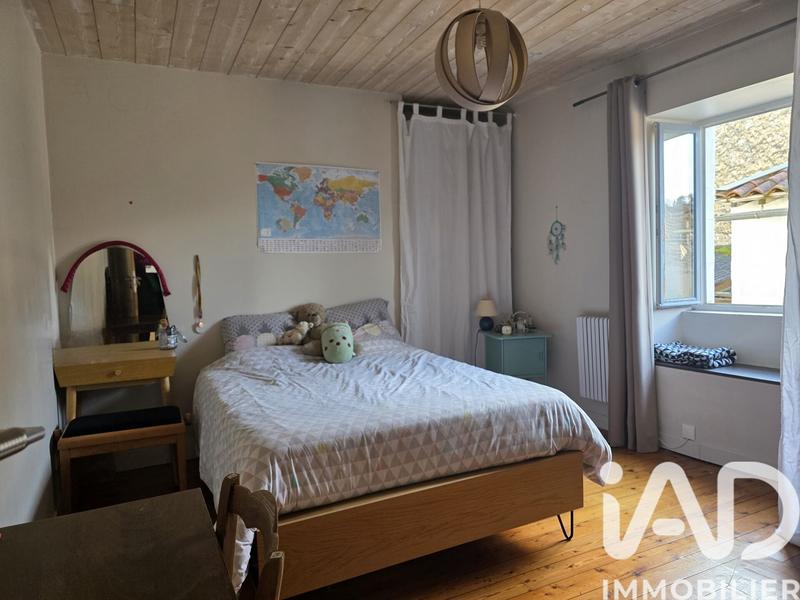 Maison de village - 84 m² - 3 pièces