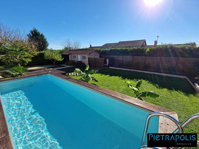 Maison traditionnelle - 171 m² - 5 pièces