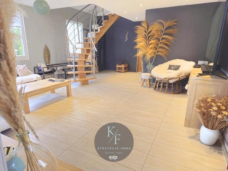 Longère - 195 m² - 8 pièces