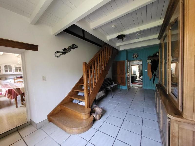 Maison - 239 m² - 9 pièces