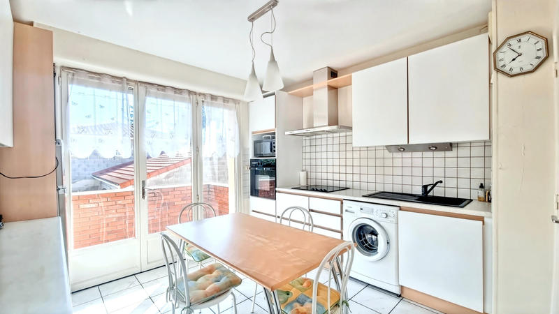 Appartement - 89 m² - 4 pièces