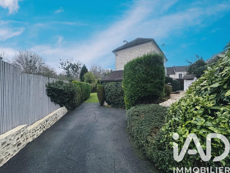 Maison - 144 m² - 5 pièces