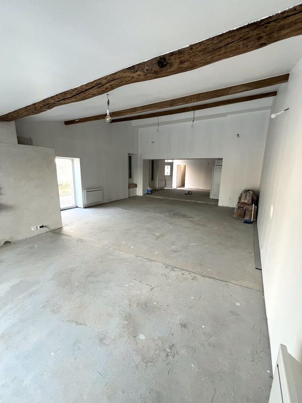 Maison ancienne - 224 m² - 8 pièces