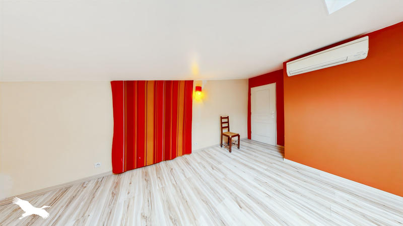 Maison - 153 m² - 6 pièces