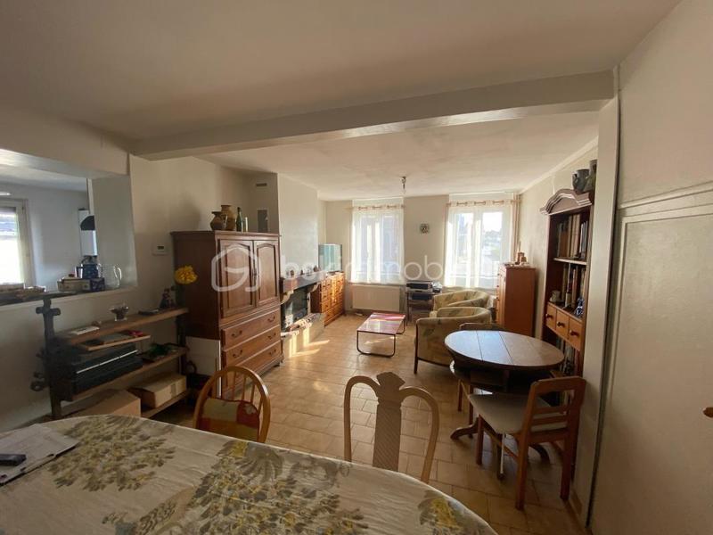 Maison - 85 m² - 5 pièces