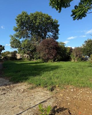 Terrain constructible - 650 m²